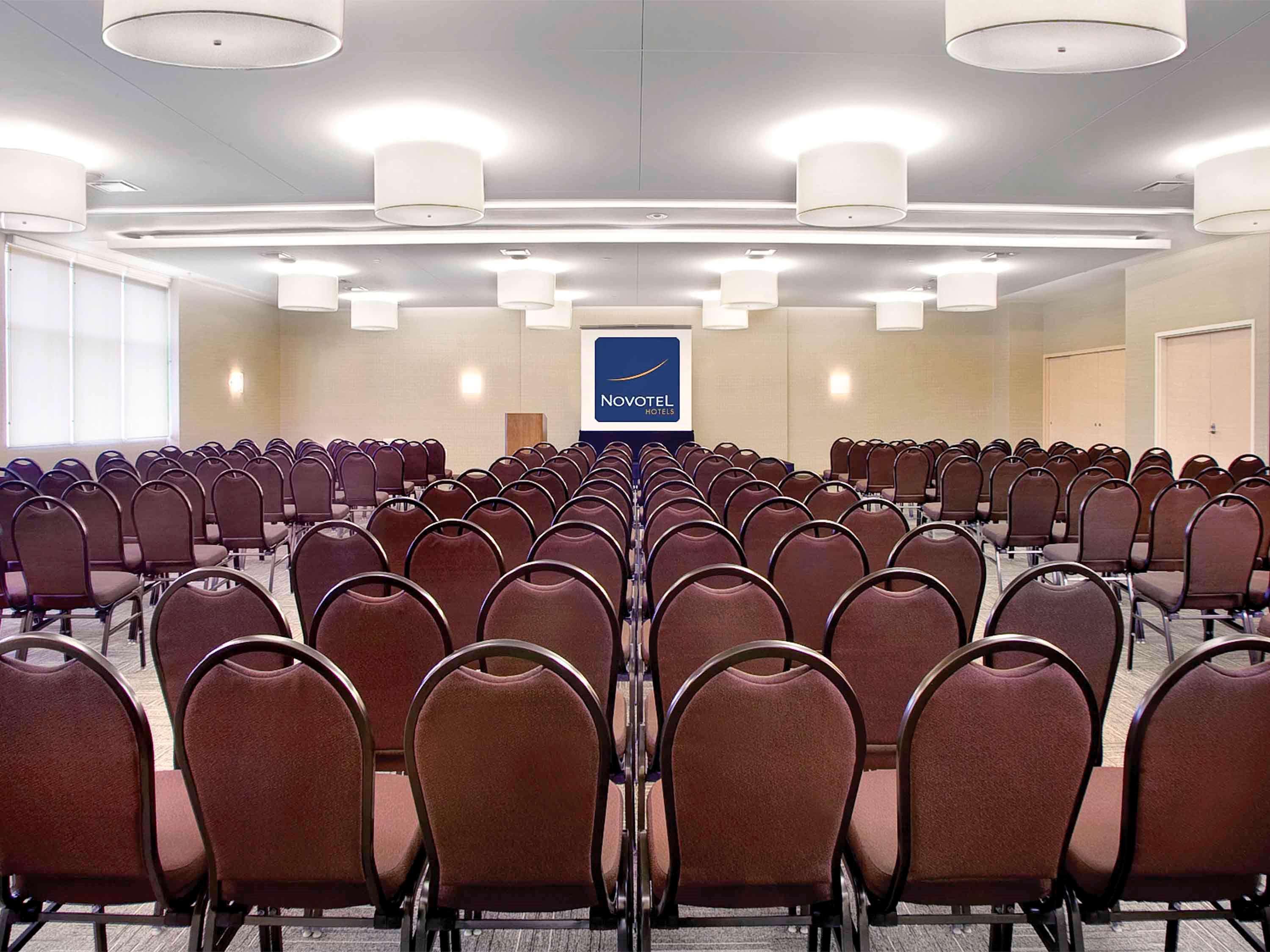 Novotel Montreal Aeroport Dorval Luaran gambar
